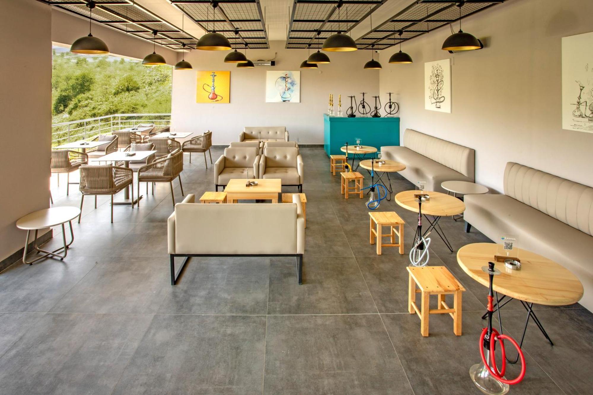 First Joy Hotel ทรับซอน ภายนอก รูปภาพ
